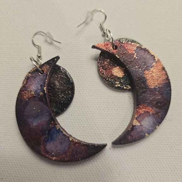 HANDCRAFTED Wood Crecent Moon Pierced Earrings HANDPAINTED ARTISAN Jewelry - Picture 3 of 16